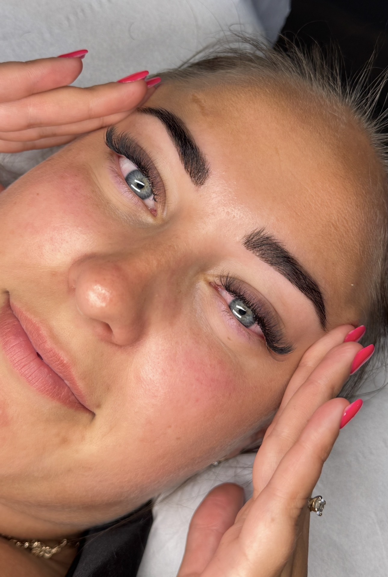 After the lash extension treatment